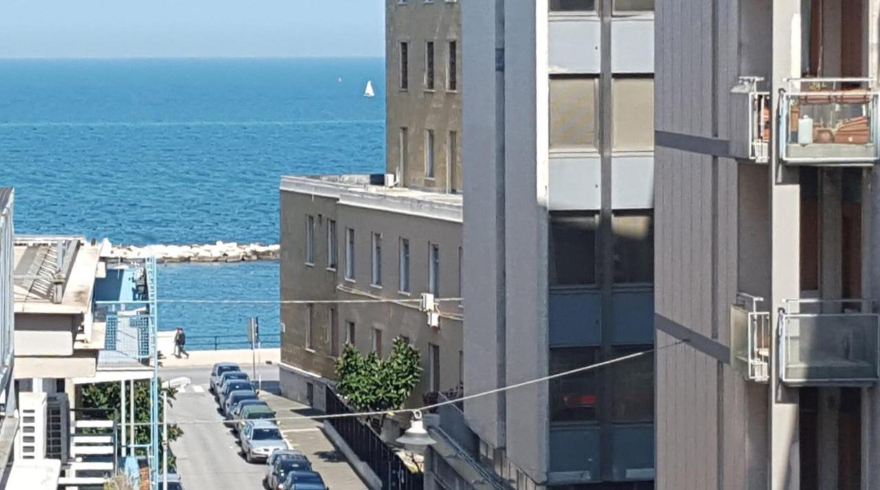 Saint George'S House Bari Apartment Luaran gambar